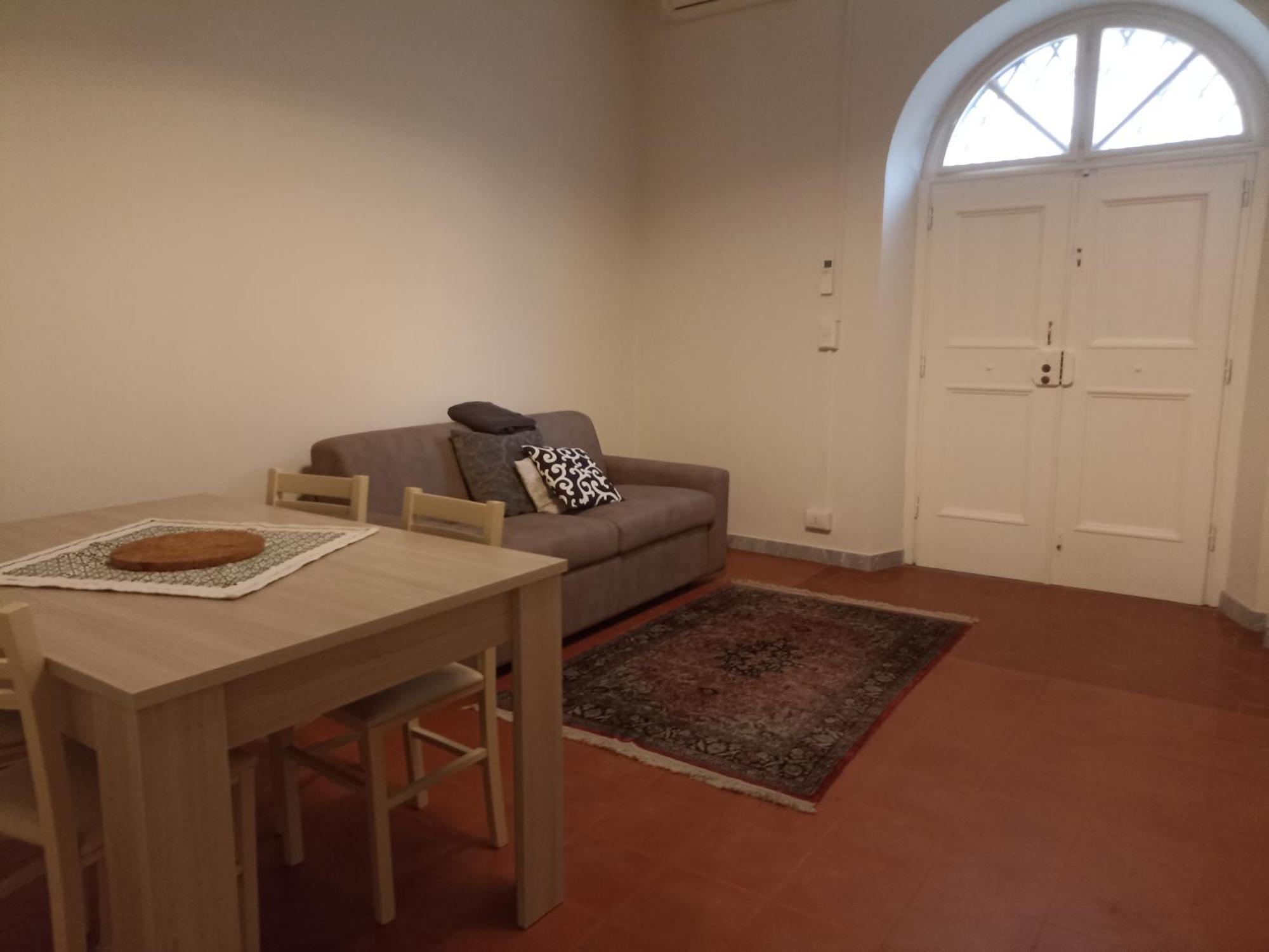 Gem In The City Center Of Lucca With Air Conditioning - Exclusive Ground Floor House Inside The Walls Close To Botanical Garden And Piazza San Martino Villa Esterno foto
