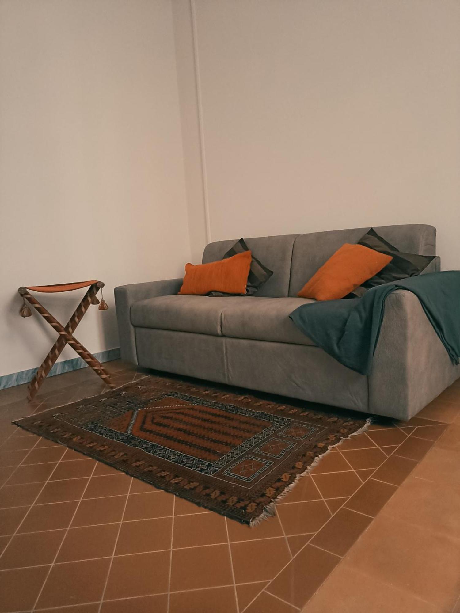 Gem In The City Center Of Lucca With Air Conditioning - Exclusive Ground Floor House Inside The Walls Close To Botanical Garden And Piazza San Martino Villa Esterno foto