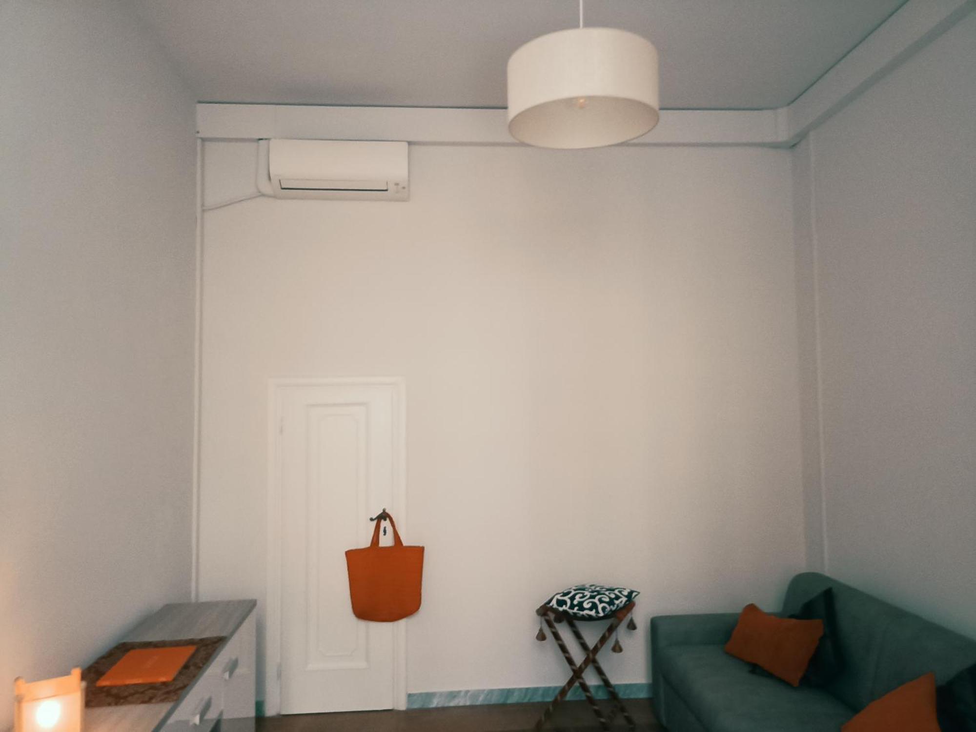 Gem In The City Center Of Lucca With Air Conditioning - Exclusive Ground Floor House Inside The Walls Close To Botanical Garden And Piazza San Martino Villa Esterno foto